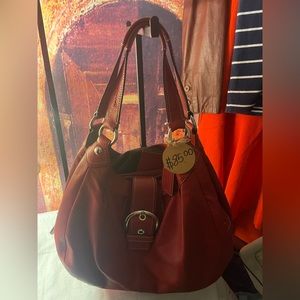Red Coach Leather purse (G1069-F15075)